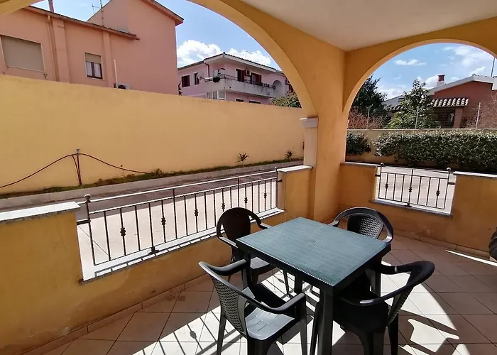 Residenza Gallura アパート オルビア