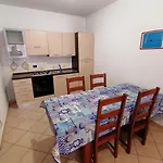 Residenza Gallura アパート オルビア